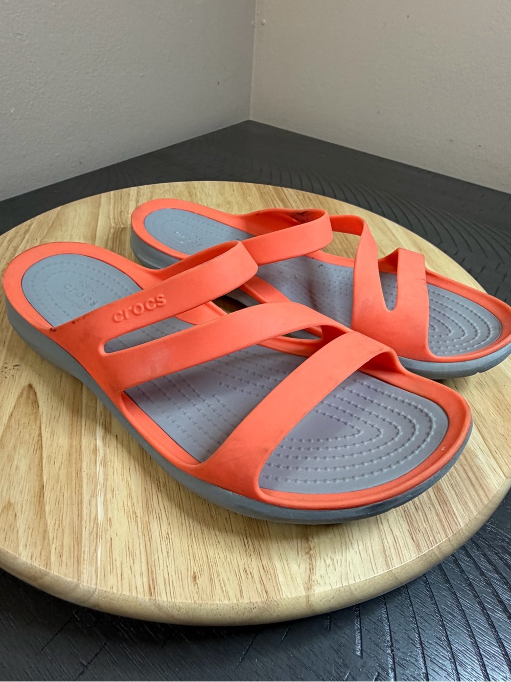 Crocs women’s  Swift water Sandals - Picture 3 of 11